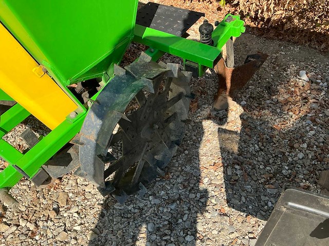 Bomet s239 dubbel-rij aardappelplanter - afbeelding 4 van  6