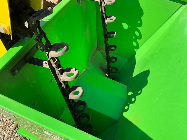 Bomet s239 dubbel-rij aardappelplanter - afbeelding 5 van  6