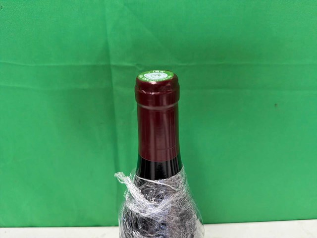 Bonnes-mares grand cru 2014 van domaine gérard peirazeau uit morey-saint-denis, bourgogne. grand cru classificatie. rode wijn - afbeelding 3 van  3