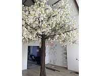 Boom in kunststof - afbeelding 1 van  1