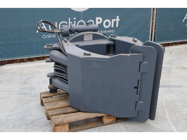 Boomgrijper cascade - afbeelding 1 van  1