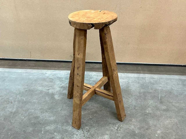 Boomstam barkruk (10x) - afbeelding 1 van  3