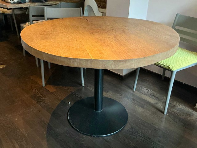 Boomstam restauranttafel - afbeelding 1 van  3