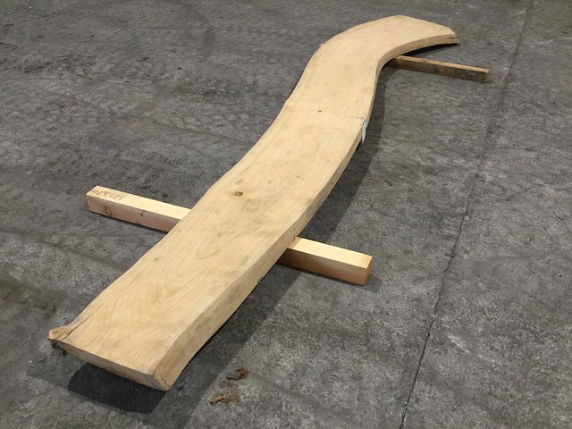 Boomstam tafelblad eiken 3670 x 430 x 70 mm - afbeelding 1 van  5