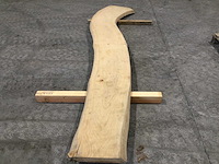 Boomstam tafelblad eiken 3670 x 430 x 70 mm - afbeelding 2 van  5