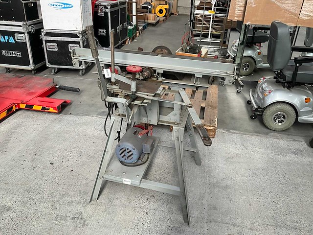 Boorconstructie/machine op metalen onderstel - afbeelding 1 van  24