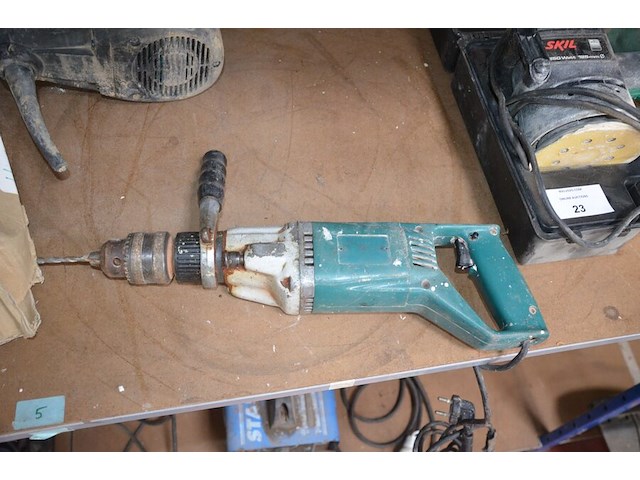 Boorhameer makita (defect) hm1203g, boormachine groene kleur zonder merk, handschuurmachine skil 7425 h1 in koffer (4,9,10) - afbeelding 2 van  15