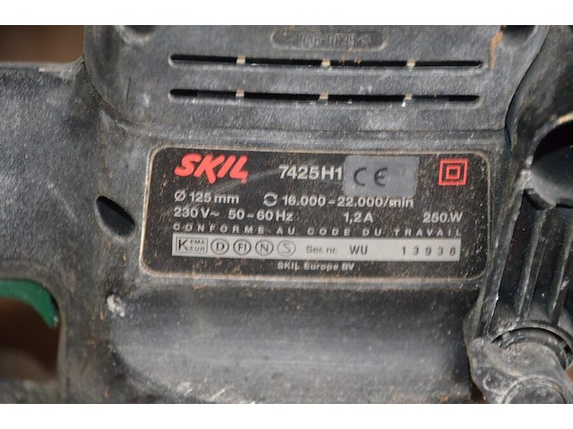 Boorhameer makita (defect) hm1203g, boormachine groene kleur zonder merk, handschuurmachine skil 7425 h1 in koffer (4,9,10) - afbeelding 11 van  15