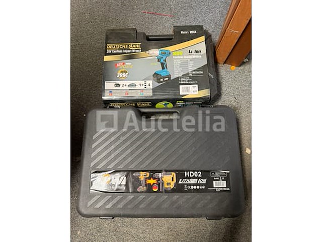 Boorhamer en accu schroevendraaier in koffer en accu slagmoer sleutel - afbeelding 4 van  6