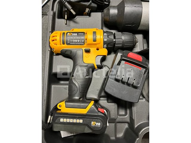 Boorhamer en accu schroevendraaier in koffer en stern elektrische knabbelschaar 500w - afbeelding 5 van  7