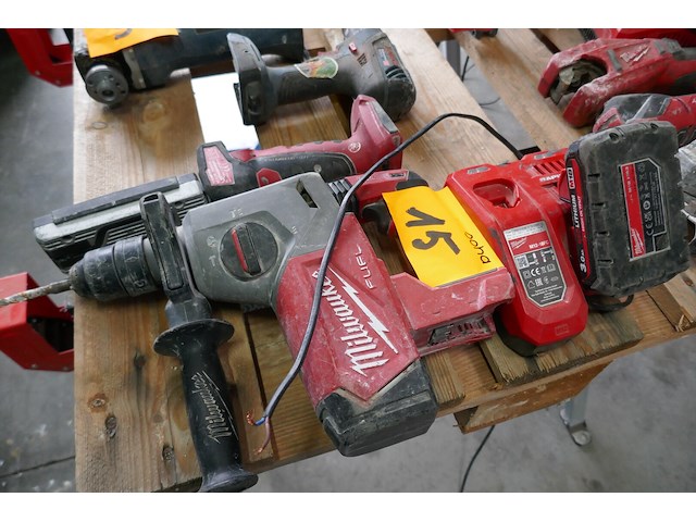 Boorhamer + werflamp - afbeelding 1 van  4