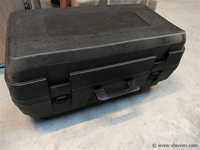 Boorhamermachine met benzinemotor - afbeelding 9 van  13