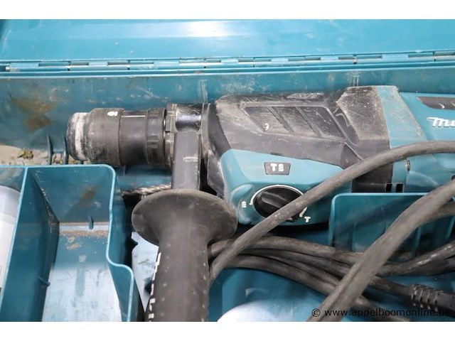 Boormachine makita hr2631ft, 800w, werking niet gekend - afbeelding 2 van  3