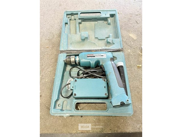 Boormachine makita op batterij (werking onbekend) - afbeelding 1 van  2