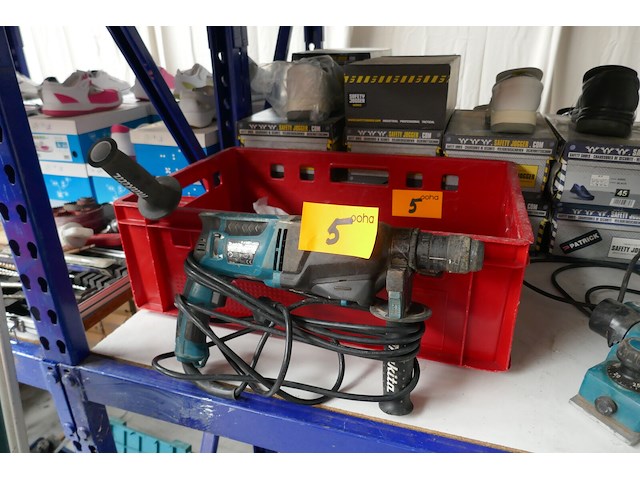 Boormachine makita + steenboren - afbeelding 1 van  5