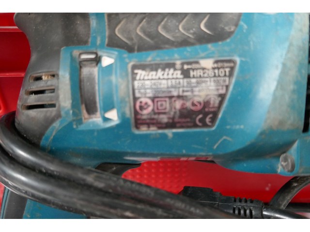 Boormachine makita + steenboren - afbeelding 3 van  5