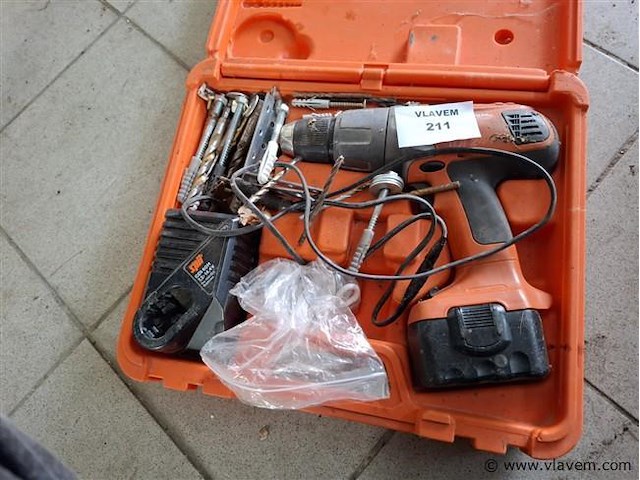 Boormachine - afbeelding 1 van  2