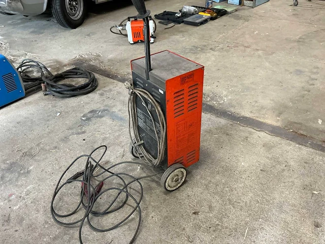 Booster acculader - afbeelding 4 van  5