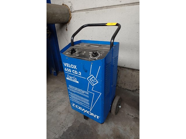 Booster / lader velox & batterijtester - afbeelding 7 van  9