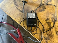 Booster pac 12v 1600 peak amps acculader - afbeelding 2 van  2