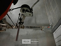 Boot highfield met buitenboordmotor en met strandtrailer - afbeelding 5 van  14