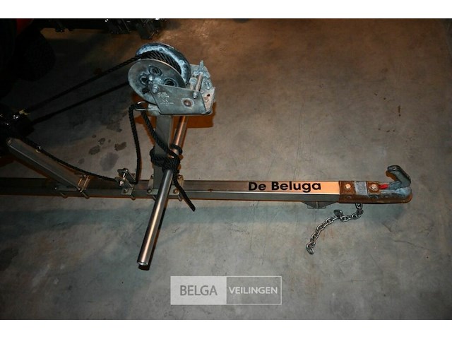 Boot highfield met buitenboordmotor en met strandtrailer - afbeelding 10 van  10