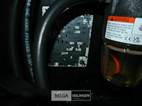 Boot highfield met buitenboordmotor - afbeelding 3 van  12