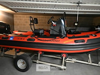 Boot highfield met buitenboordmotor - afbeelding 8 van  12