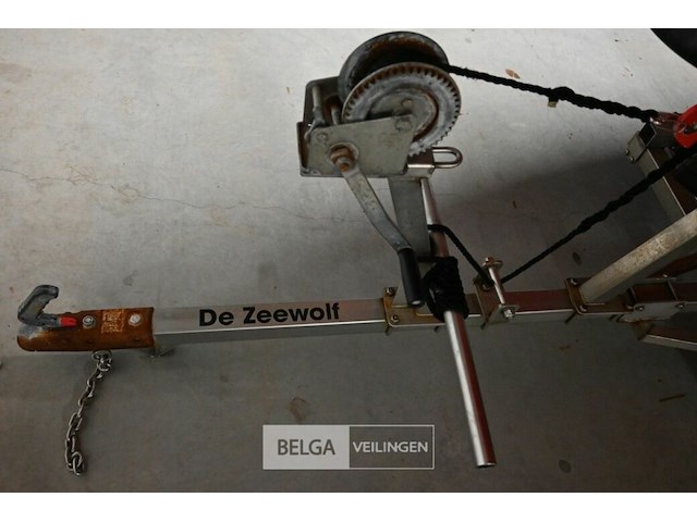 Boot highfield met strandtrailer - afbeelding 7 van  9