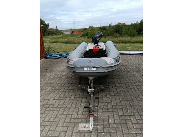 Boot met trailer, zonder motor - afbeelding 1 van  7