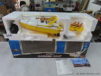 Boot telegeleid banana boat - afbeelding 1 van  5