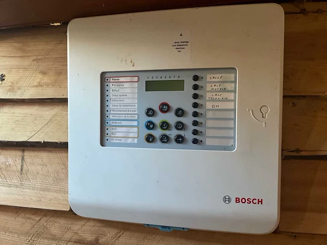 Bootbar boot uitgerust horeca – romp opnieuw uitgevoerd – nieuwe elektrische installatie - afbeelding 28 van  52