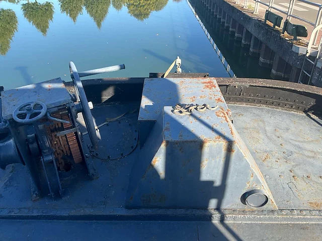 Bootbar boot uitgerust horeca – romp opnieuw uitgevoerd – nieuwe elektrische installatie - afbeelding 35 van  52