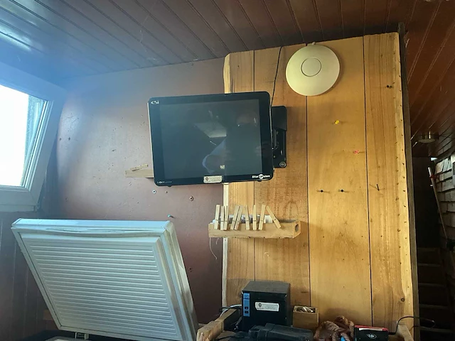 Bootbar boot uitgerust horeca – romp opnieuw uitgevoerd – nieuwe elektrische installatie - afbeelding 19 van  52