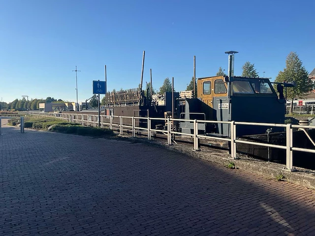 Bootbar boot uitgerust horeca – romp opnieuw uitgevoerd – nieuwe elektrische installatie - afbeelding 47 van  52