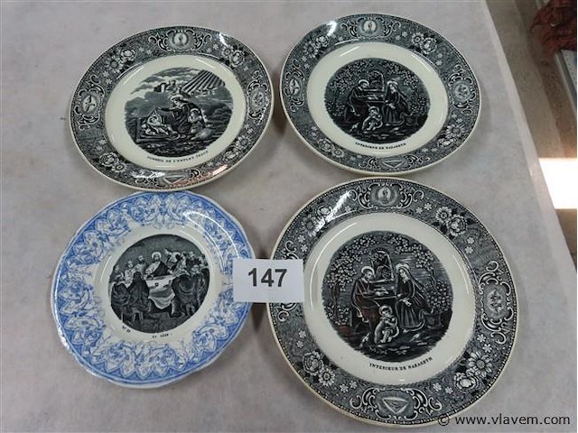 Borden 4 stuks - afbeelding 1 van  3