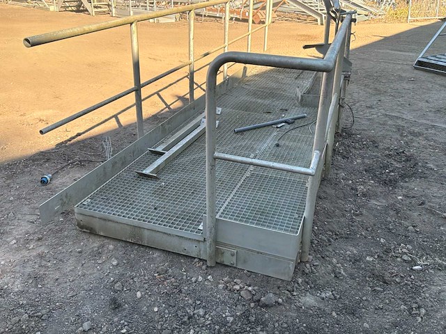Bordes uit inox - afbeelding 5 van  5