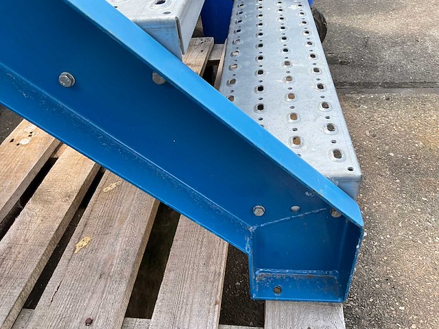 Bordestrap met leuning - afbeelding 3 van  3