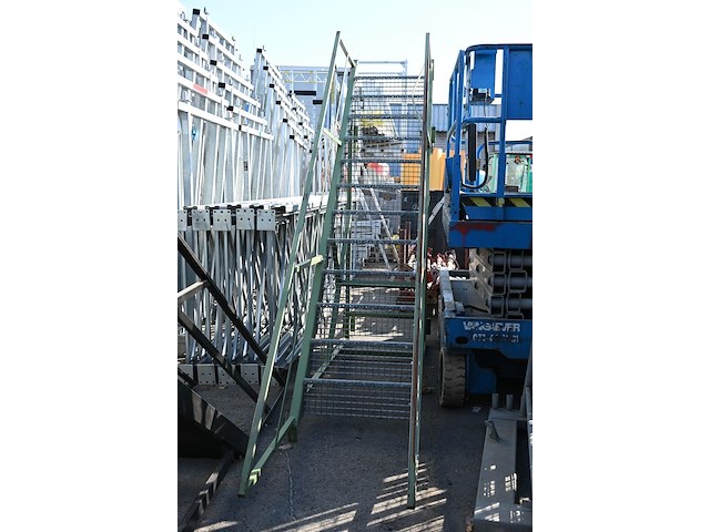 Bordestrap op wielen groen - afbeelding 1 van  1