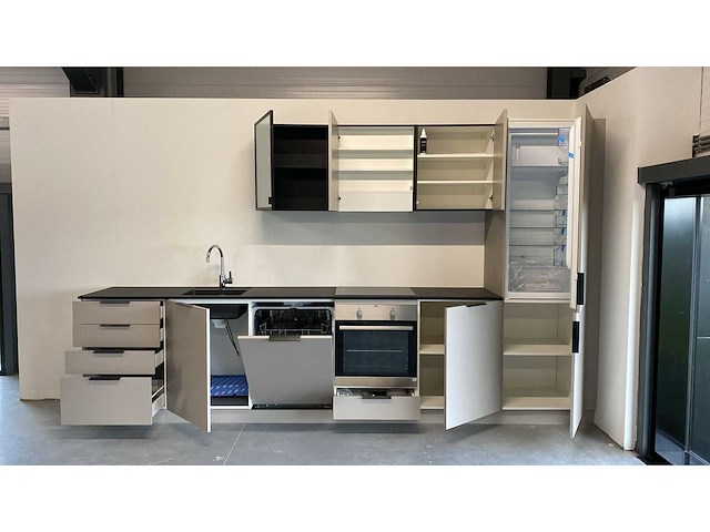 Bordo-keuken - afbeelding 1 van  3