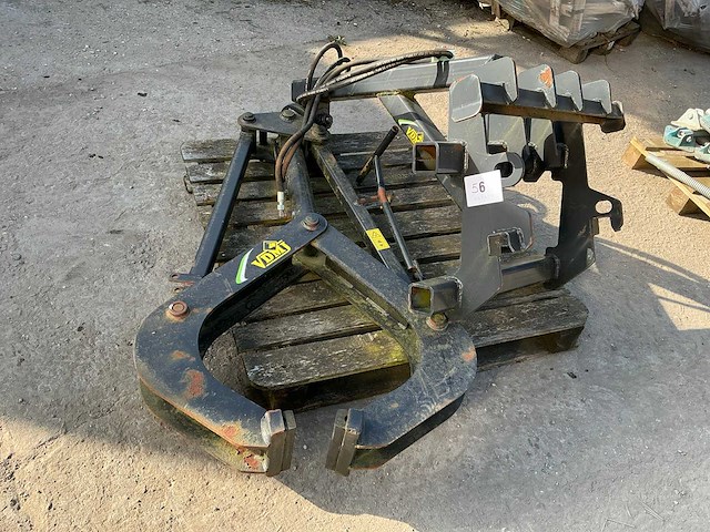 Borduurklem - afbeelding 1 van  9