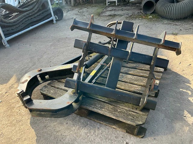 Borduurklem - afbeelding 8 van  9