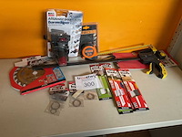 Boren slijper en gereedschappen - afbeelding 1 van  12