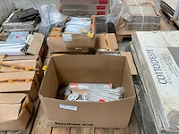 Borgh combifix partij isolatie pluggen en ankers - afbeelding 1 van  6