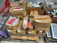 Borgh combifix partij isolatie pluggen en ankers