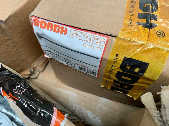 Borgh combifix partij isolatie pluggen en ankers - afbeelding 8 van  8