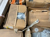 Borgh combifix partij isolatie pluggen en ankers - afbeelding 3 van  6