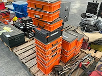 Borgh gereedschapskoffer met inhoud (15x) - afbeelding 1 van  13