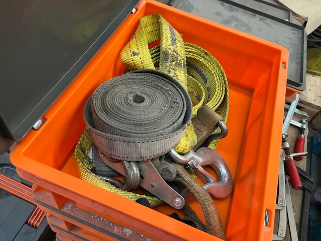 Borgh gereedschapskoffer met inhoud (15x) - afbeelding 9 van  13