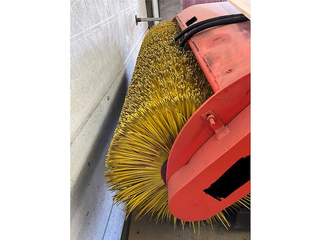Borstel graafbak hydraulisch - afbeelding 6 van  7